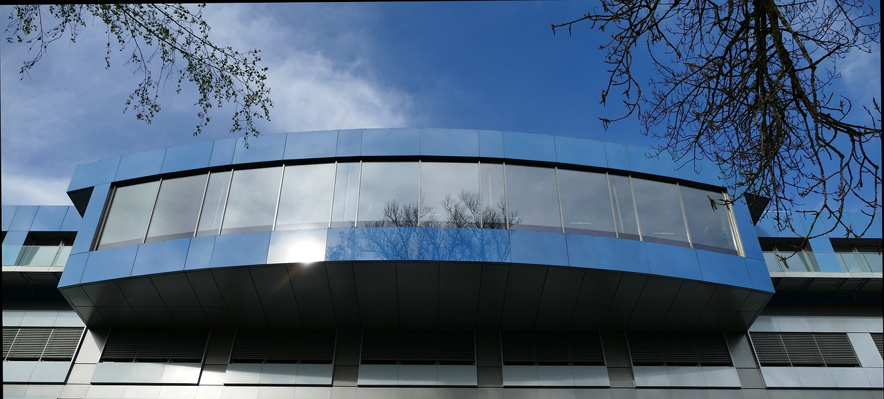 技术支持和游戏公司需遵守的规范及其意义